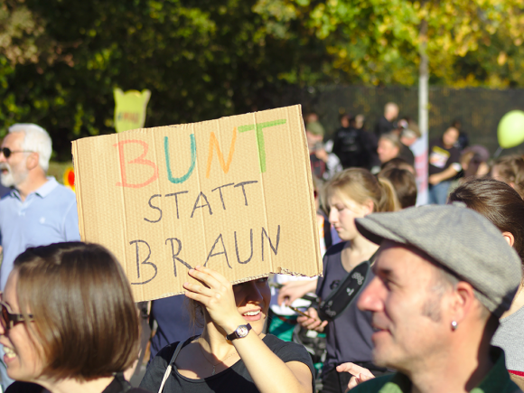 Demoschild