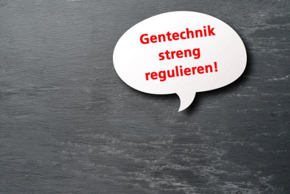 Sprechblase vor dunklem Hintergrund